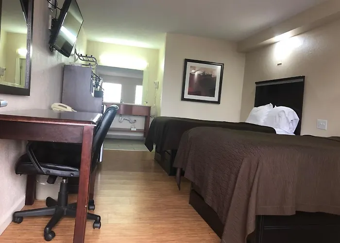 Crossroads Inn